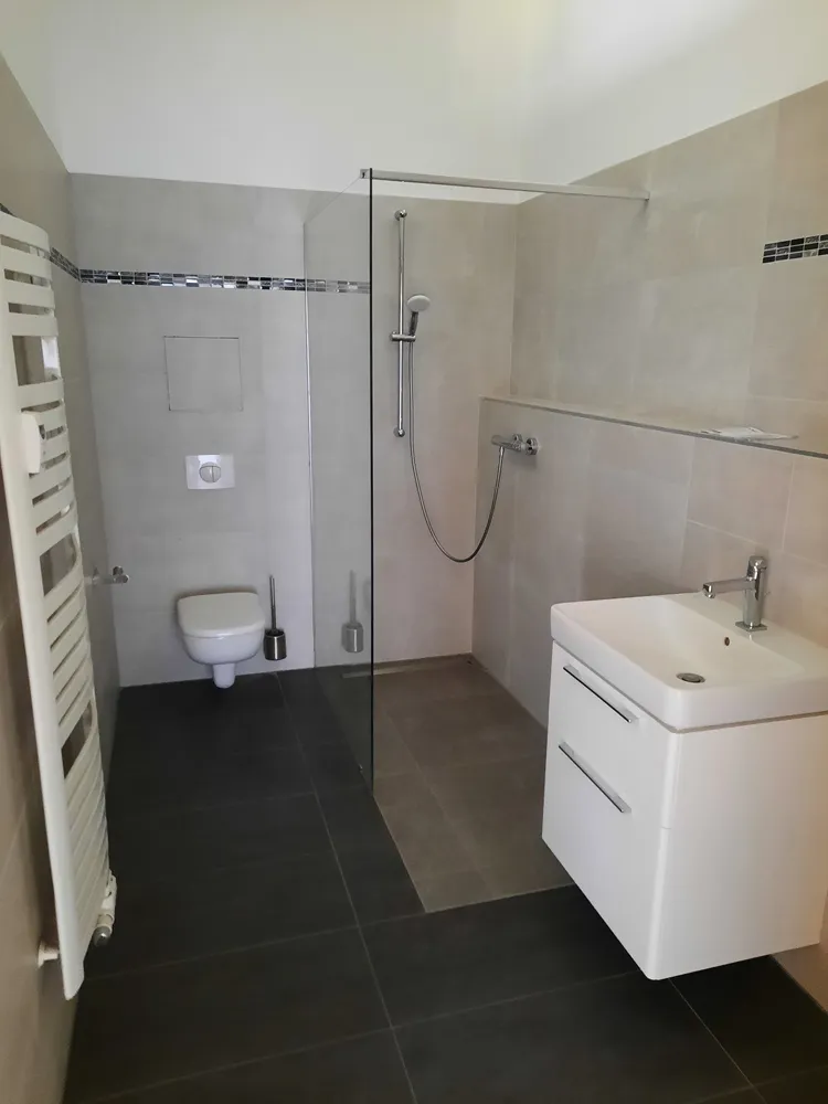 6 Zimmer Wohnung mit 191 m² in Cottbus – Bild 3