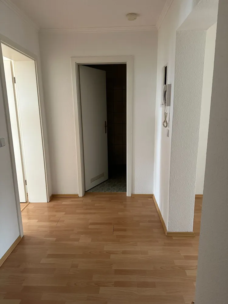 3 Zimmer Wohnung mit 65 m² in Chemnitz – Bild 2