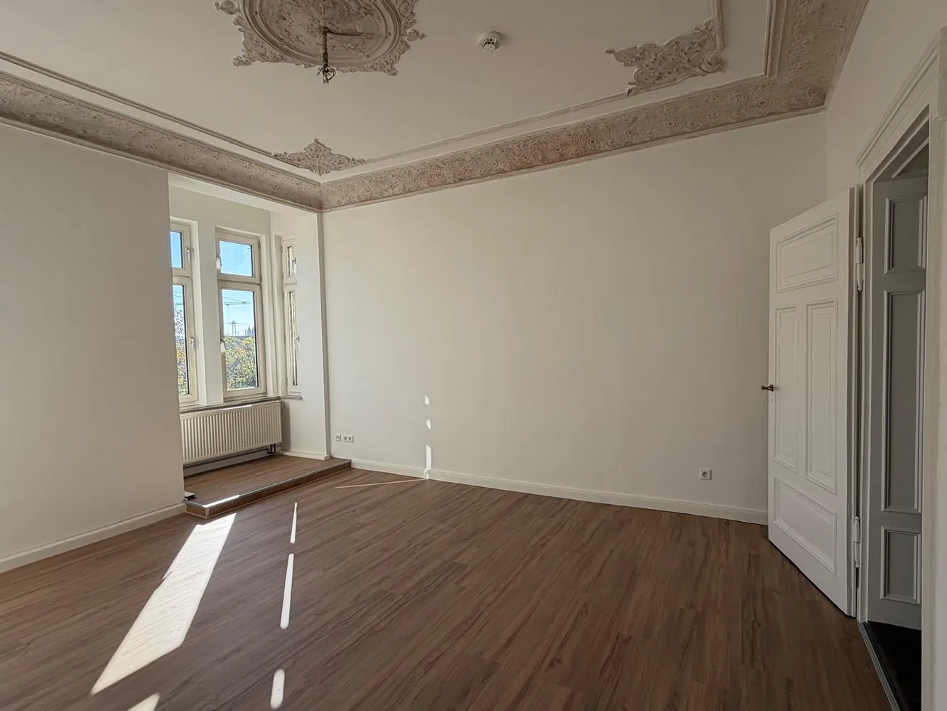 6 Zimmer Wohnung mit 148 m² in Nürnberg – Bild 6