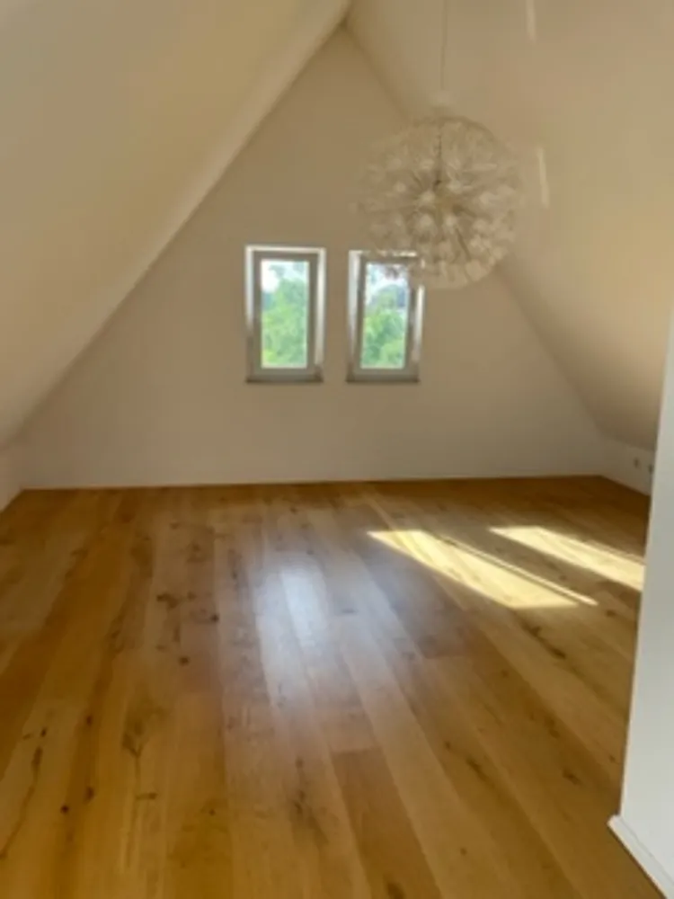 4 Zimmer Wohnung mit 155 m² in Freiburg im Breisgau – Bild 8