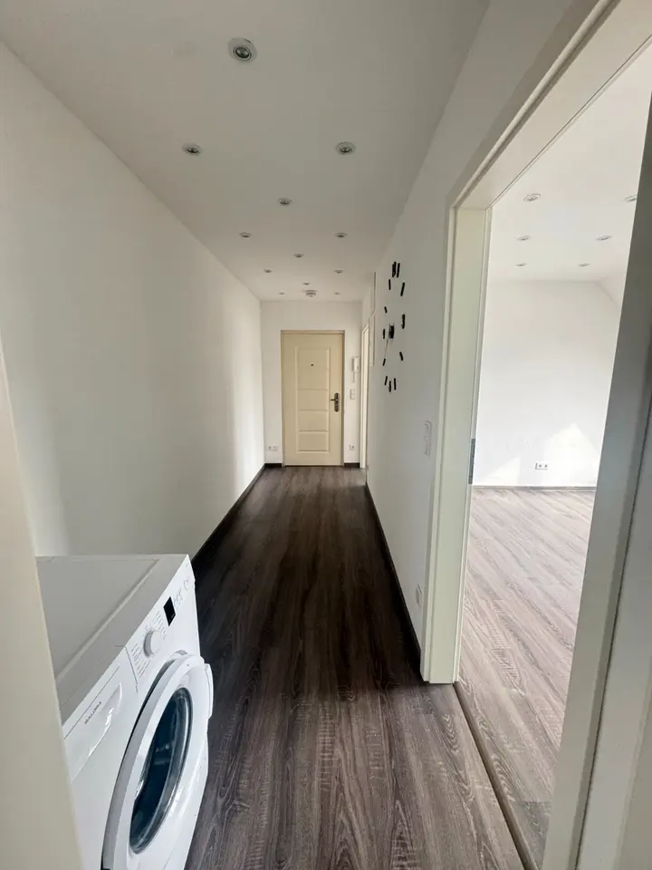 2 Zimmer Wohnung mit 60 m² in Krefeld – Bild 4