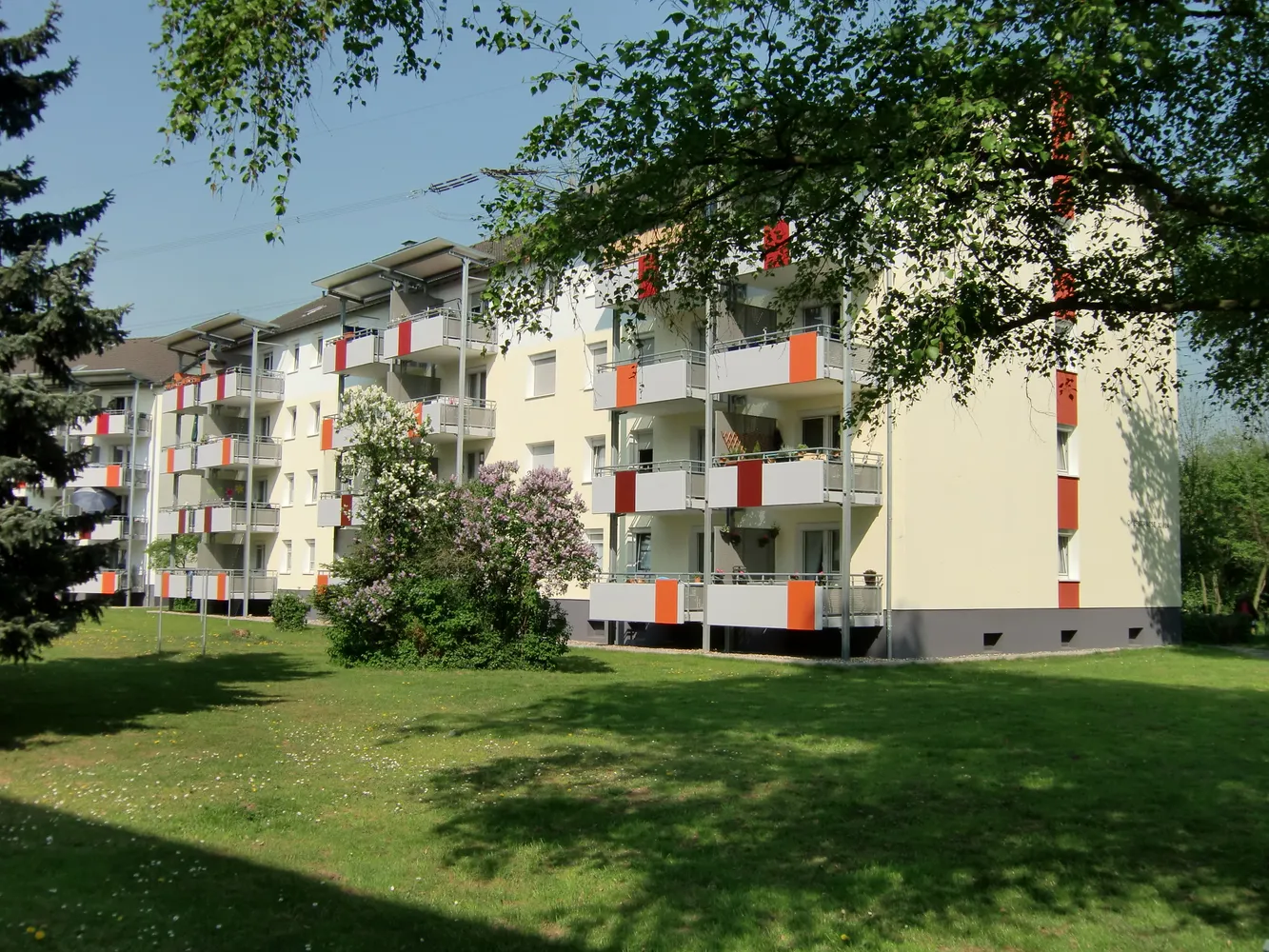 2 room apartment with 59 m² in Leverkusen – Photo 1