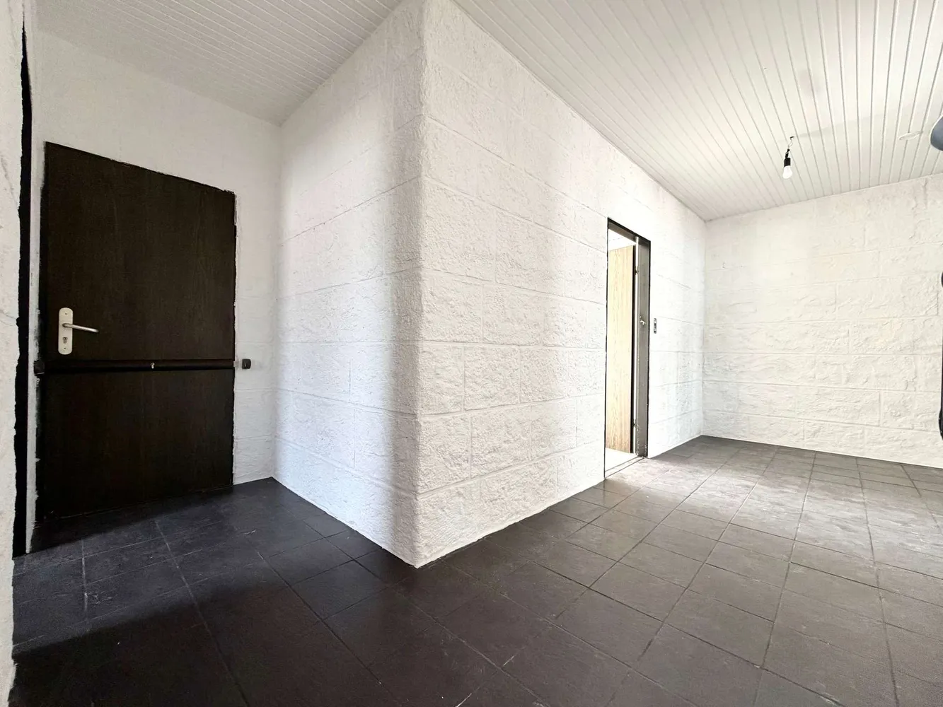5 Zimmer Wohnung mit 153 m² in Köln – Bild 2