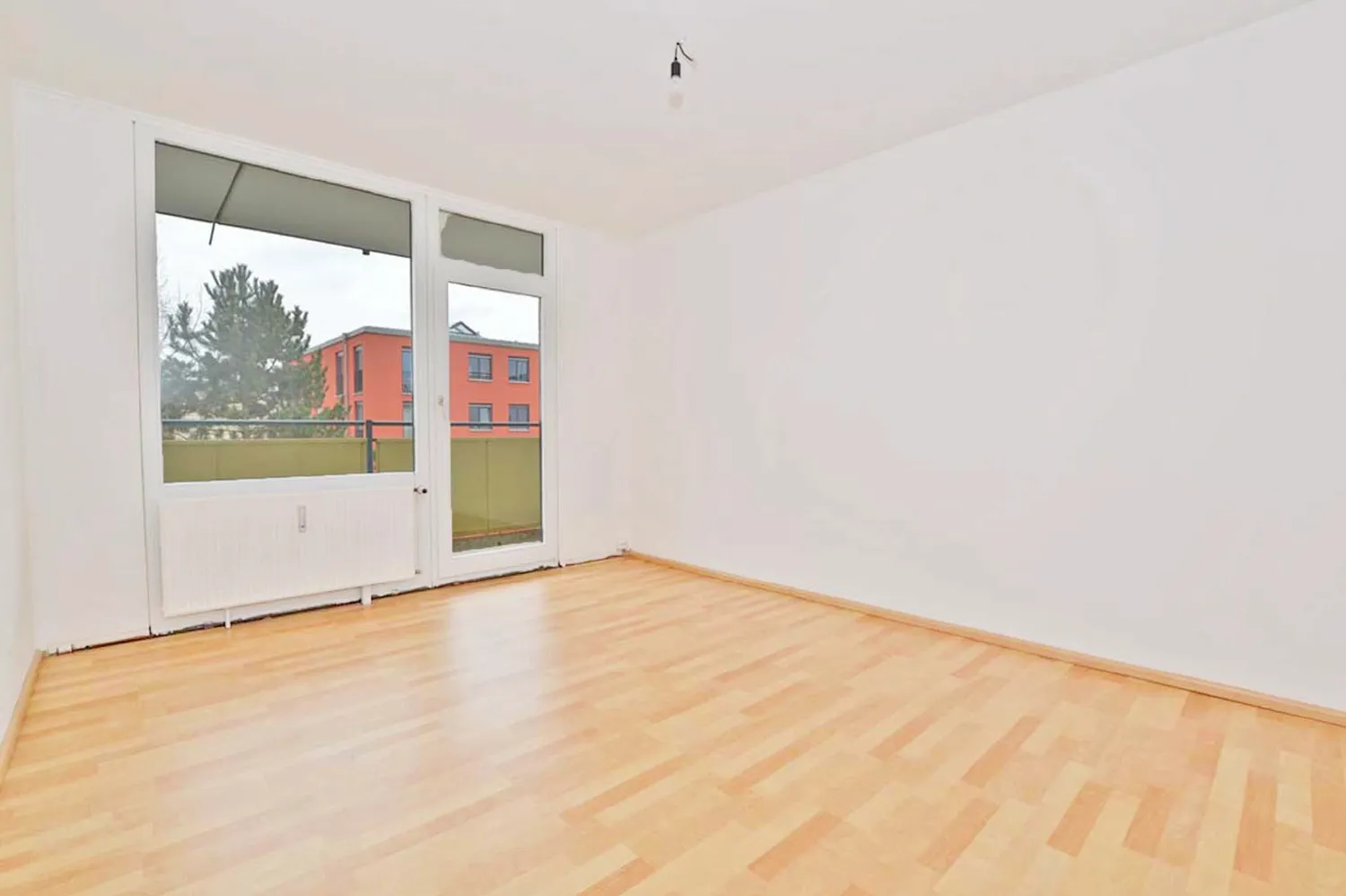 4 Zimmer Wohnung mit 115 m² in München – Bild 3