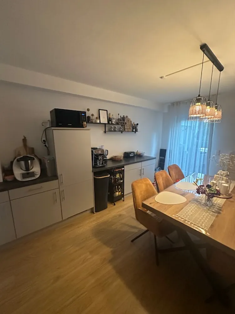 2 Zimmer Wohnung mit 65 m² in Köln – Bild 6