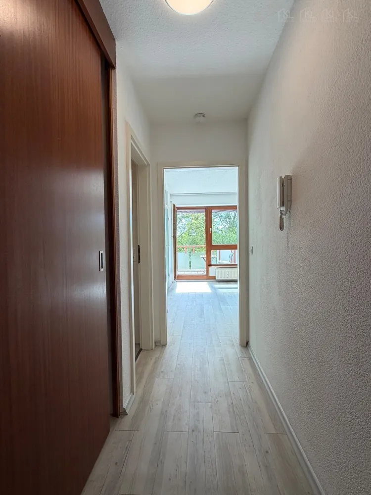 1 Zimmer Wohnung mit 32 m² in Augsburg – Bild 2