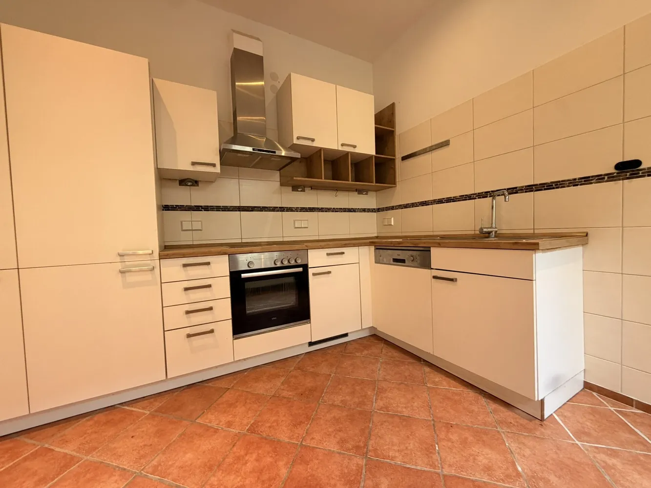 3 Zimmer Wohnung mit 112 m² in Lübeck – Bild 11