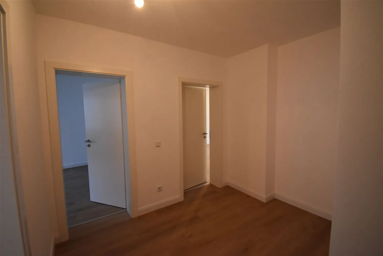 2 Zimmer Wohnung mit 65 m² in Düsseldorf – Bild 3