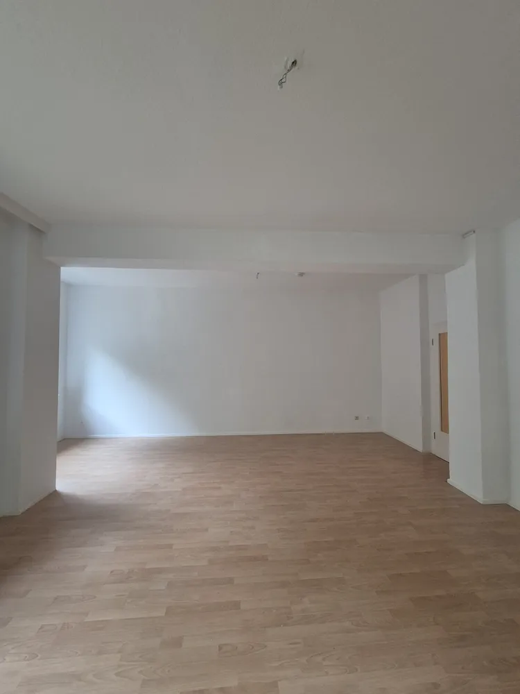 2 Zimmer Wohnung mit 77 m² in Hamburg – Bild 8