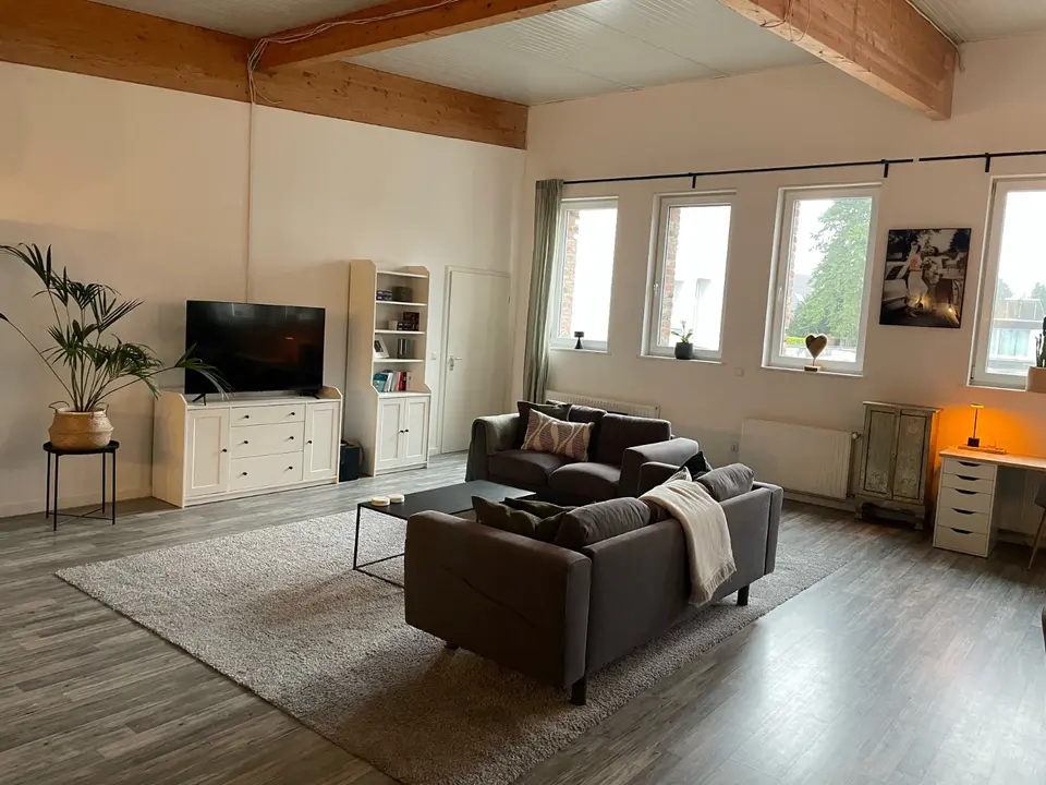 2 Zimmer Wohnung mit 142 m² in Viersen – Bild 1