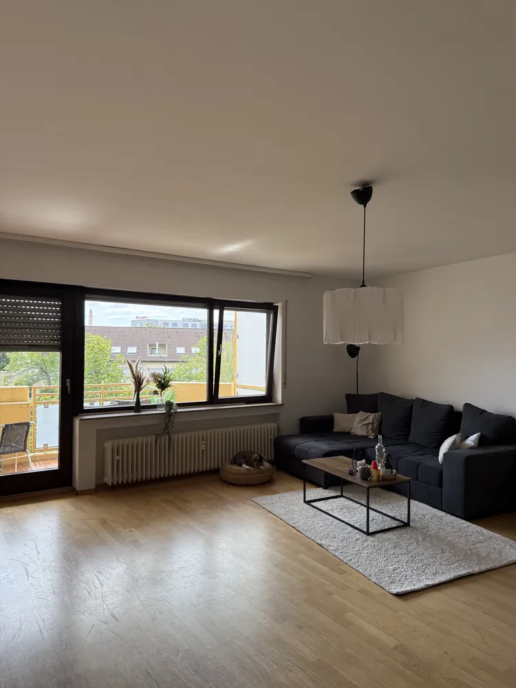 4 Zimmer Wohnung mit 97 m² in Karlsruhe – Bild 3