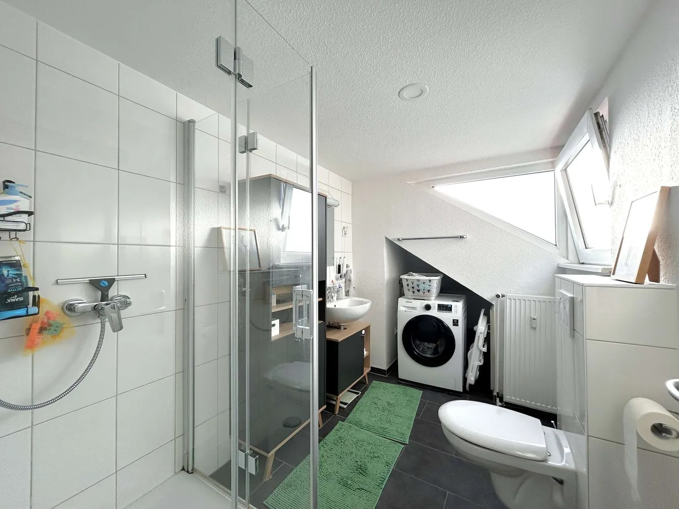4 Zimmer Wohnung mit 106 m² in Hannover – Bild 10