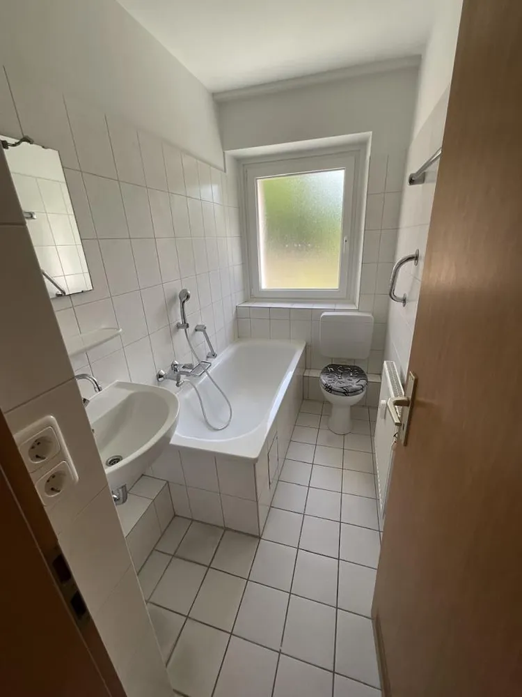2 Zimmer Wohnung mit 38 m² in Oberhausen – Bild 4