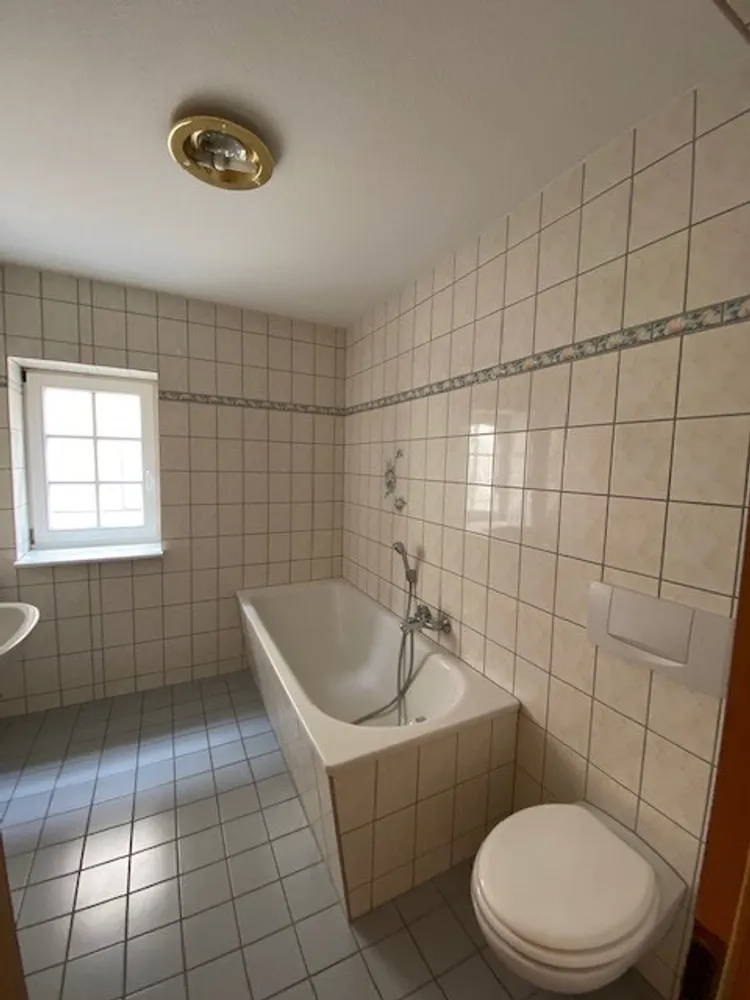 2 Zimmer Wohnung mit 51 m² in Schmalkalden – Bild 4