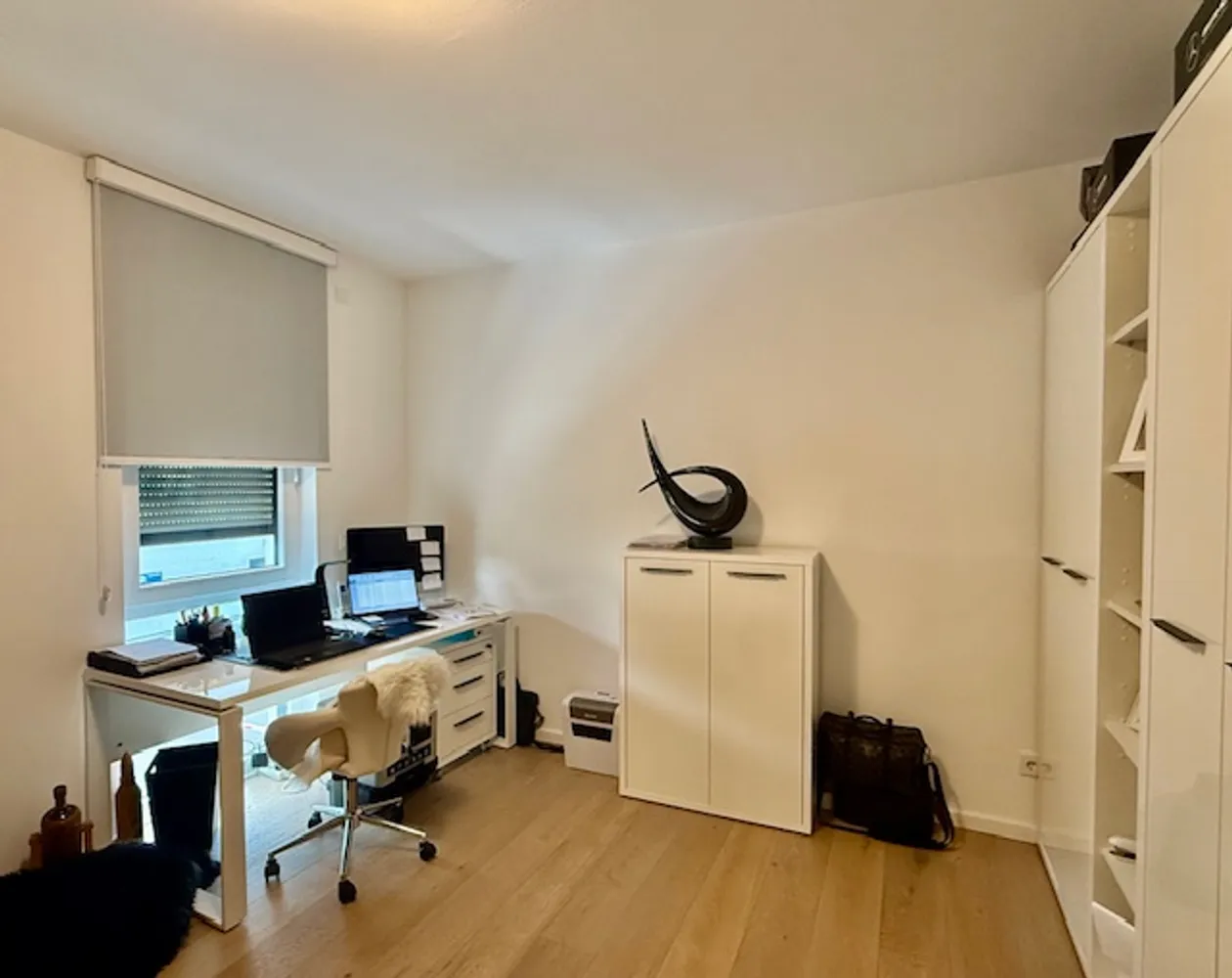4 Zimmer Wohnung mit 160 m² in Aachen – Bild 8