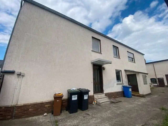 5 Zimmer Haus mit 140 m² in Wiesbaden – Bild 6