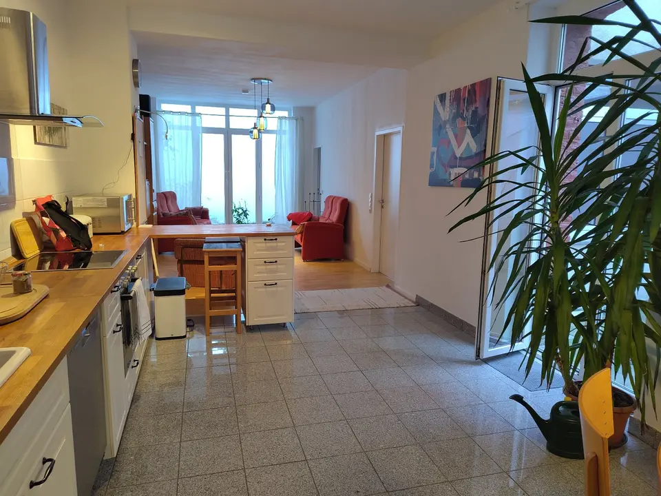 WG-Zimmer mit 70 m² in Aachen – Bild 2