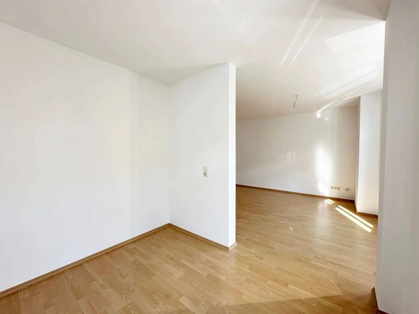 2 room apartment with 65 m² in Chemnitz – Photo 11