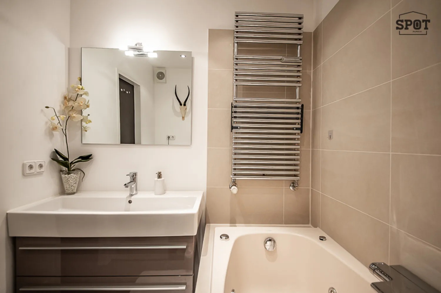 4 Zimmer Wohnung mit 127 m² in München – Bild 6