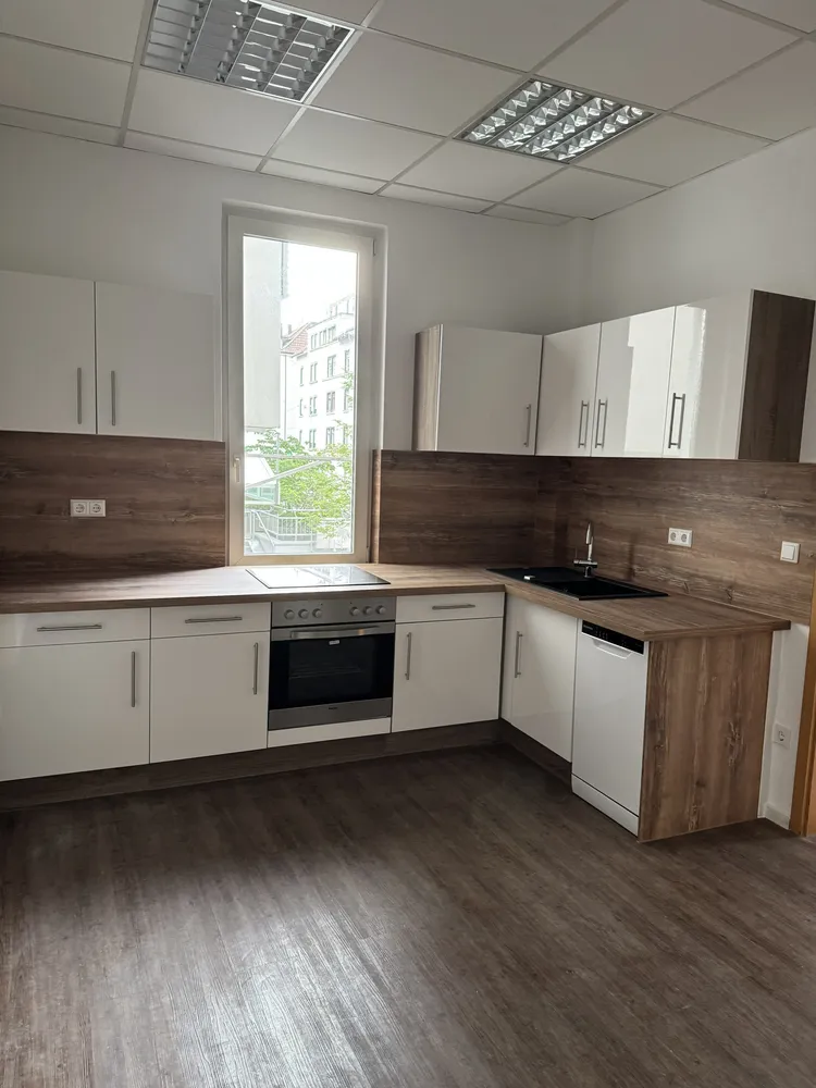 4 Zimmer Wohnung mit 104 m² in Stuttgart – Bild 1