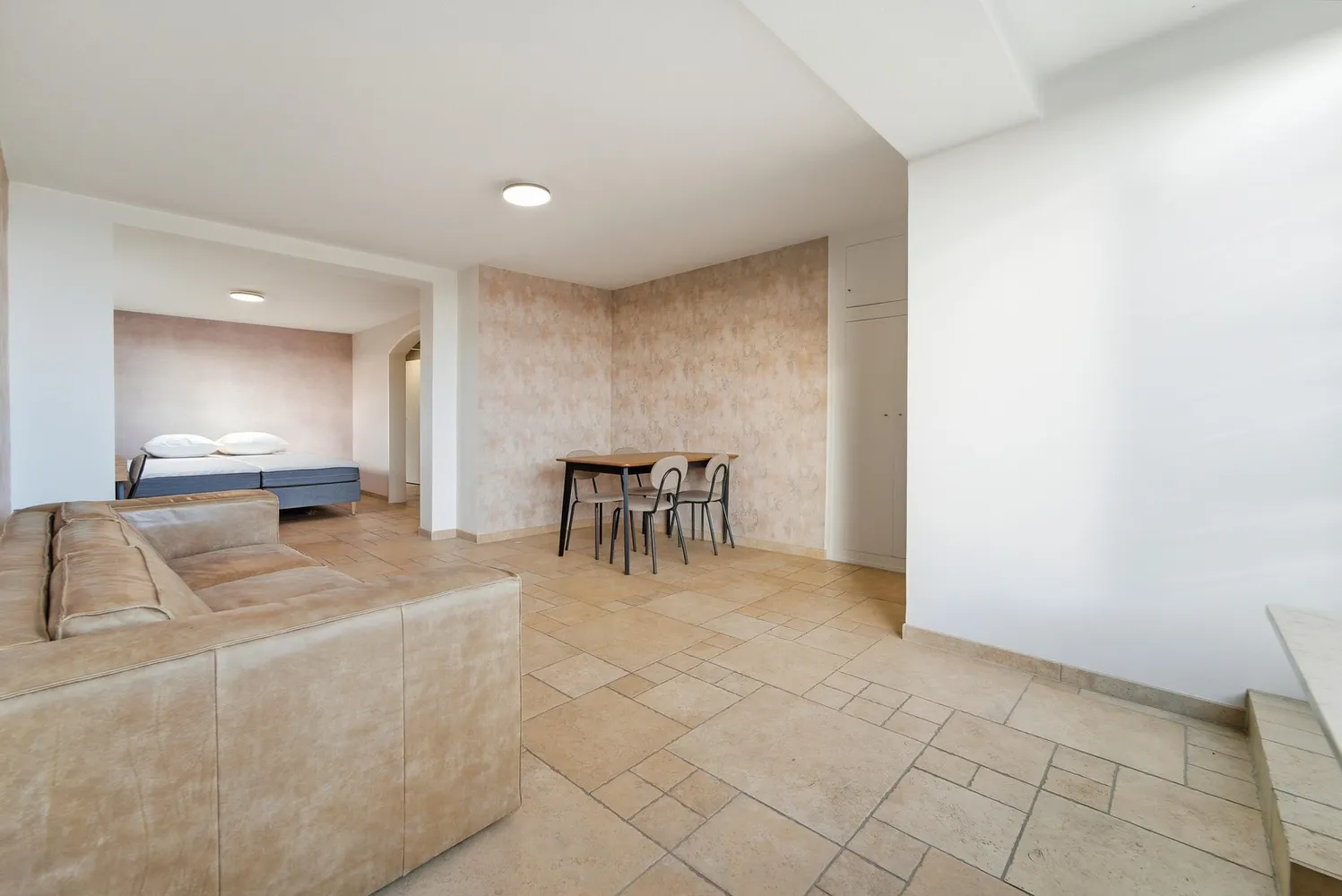 2 Zimmer Wohnung mit 73 m² in Essen – Bild 4