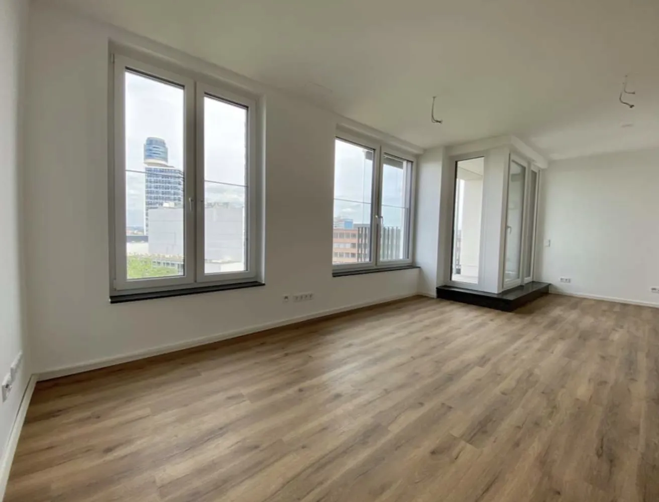 2 room apartment with 62 m² in Frankfurt am Main – Photo 1