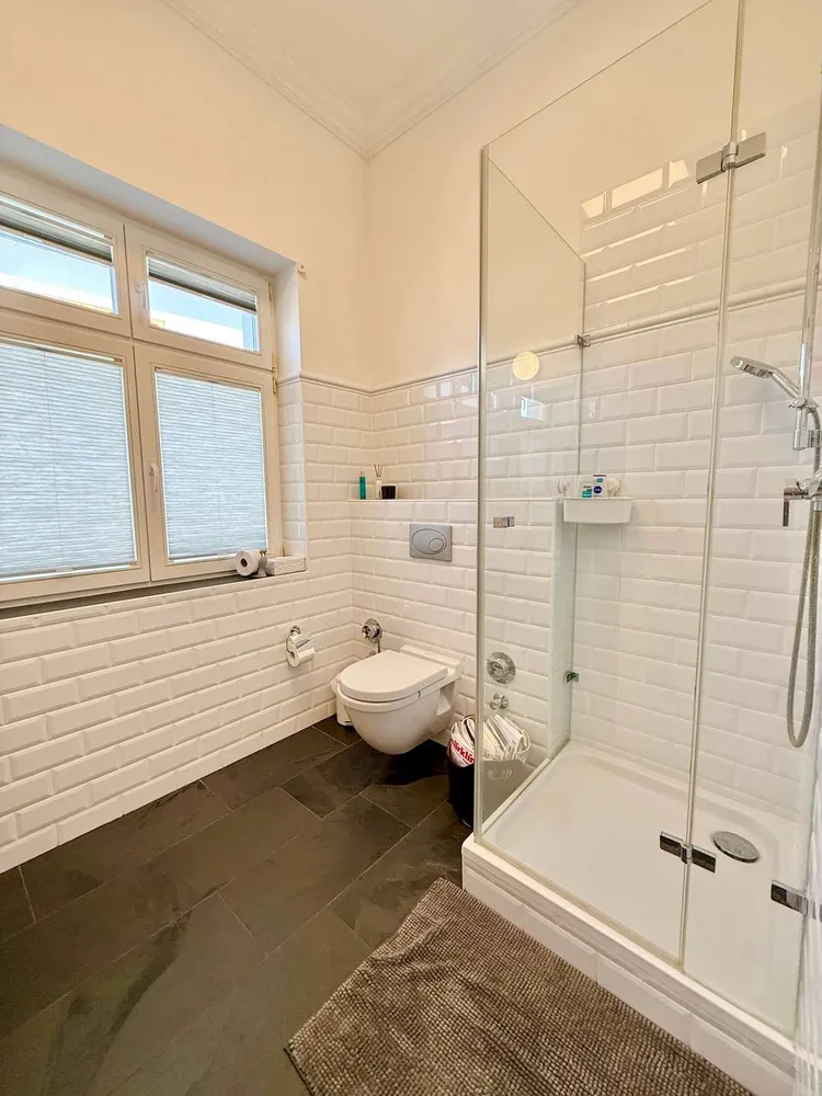 4 Zimmer Wohnung mit 130 m² in Berlin – Bild 9