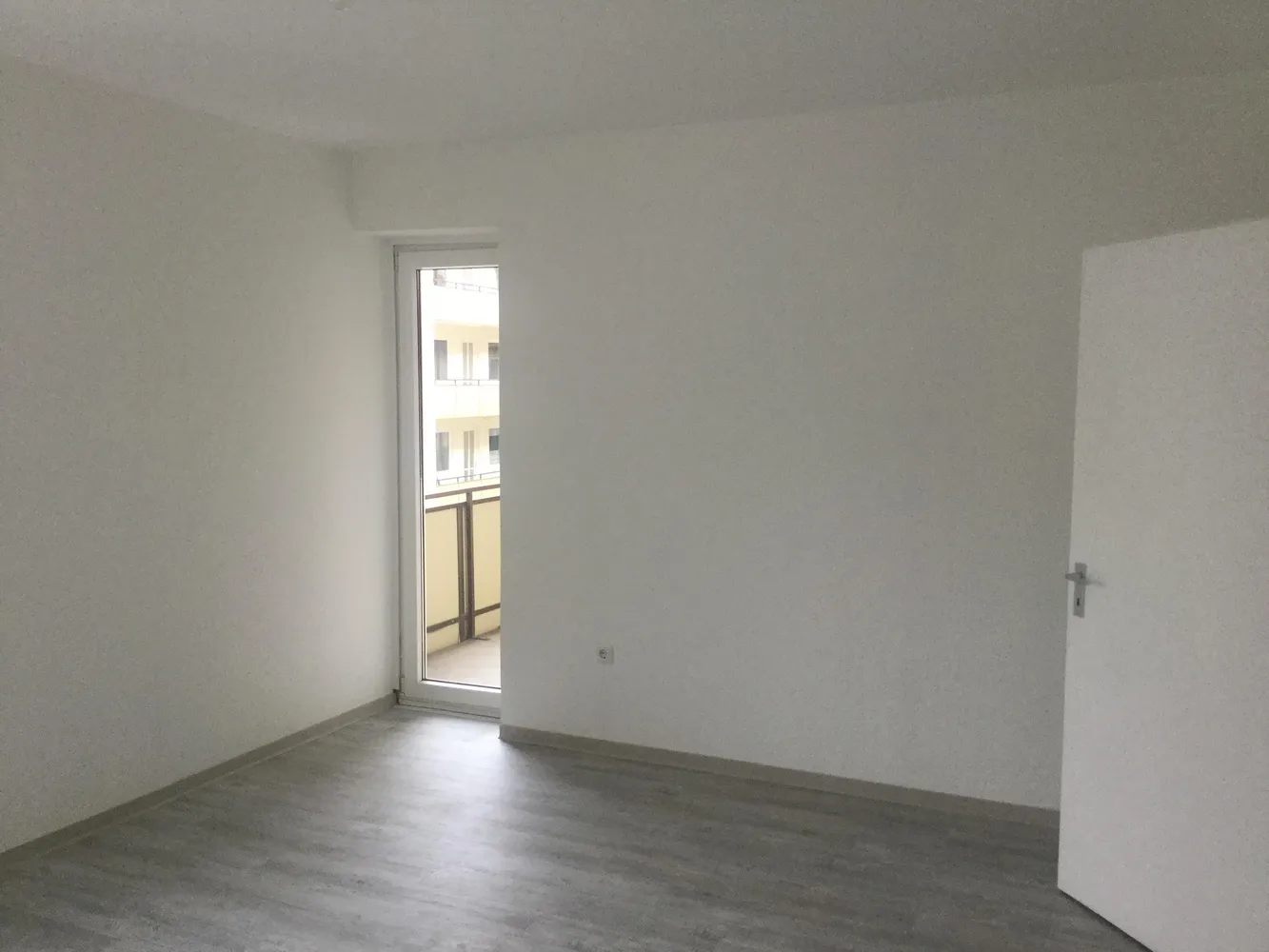 2 room apartment with 54 m² in Bielefeld – Photo 2