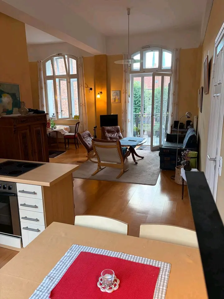 2 Zimmer Wohnung mit 60 m² in Lübeck – Bild 1