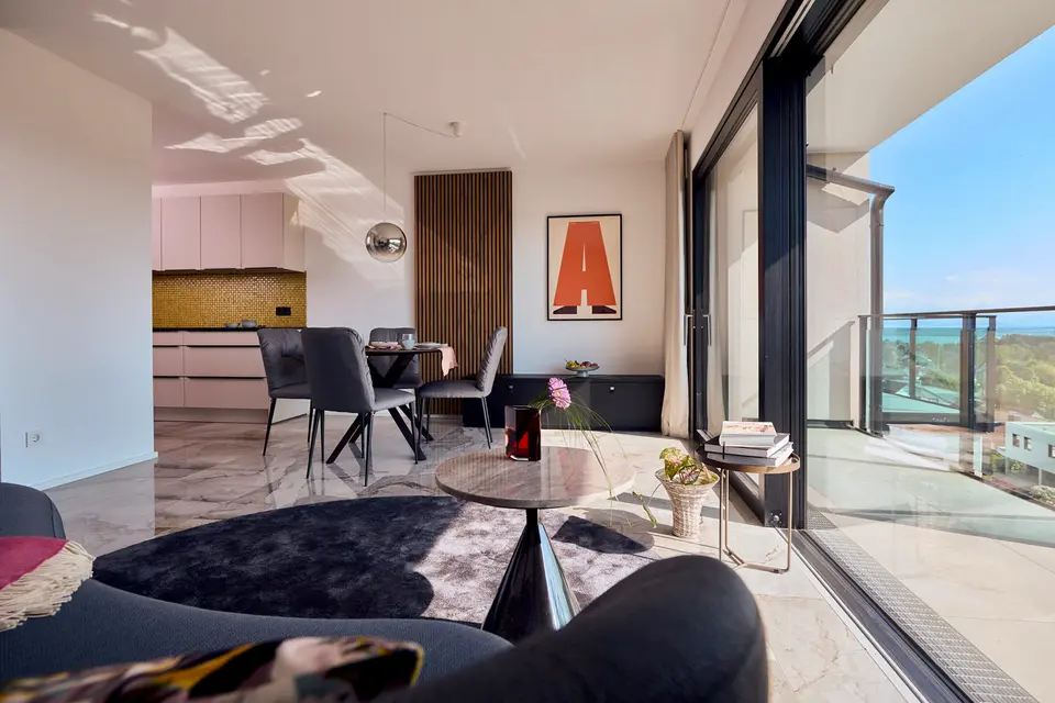 2 Zimmer Wohnung mit 63 m² in Friedrichshafen – Bild 2