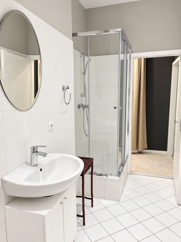 1 Zimmer Wohnung mit 55 m² in Berlin – Bild 8