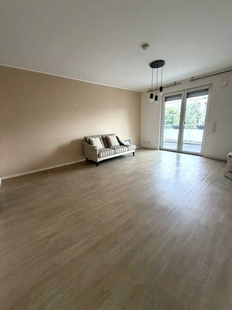 2 Zimmer Wohnung mit 56 m² in Düsseldorf – Bild 1