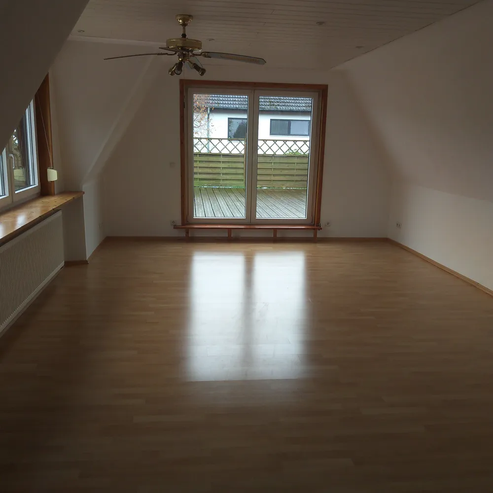 4 Zimmer Wohnung mit 115 m² in Bremerhaven – Bild 1