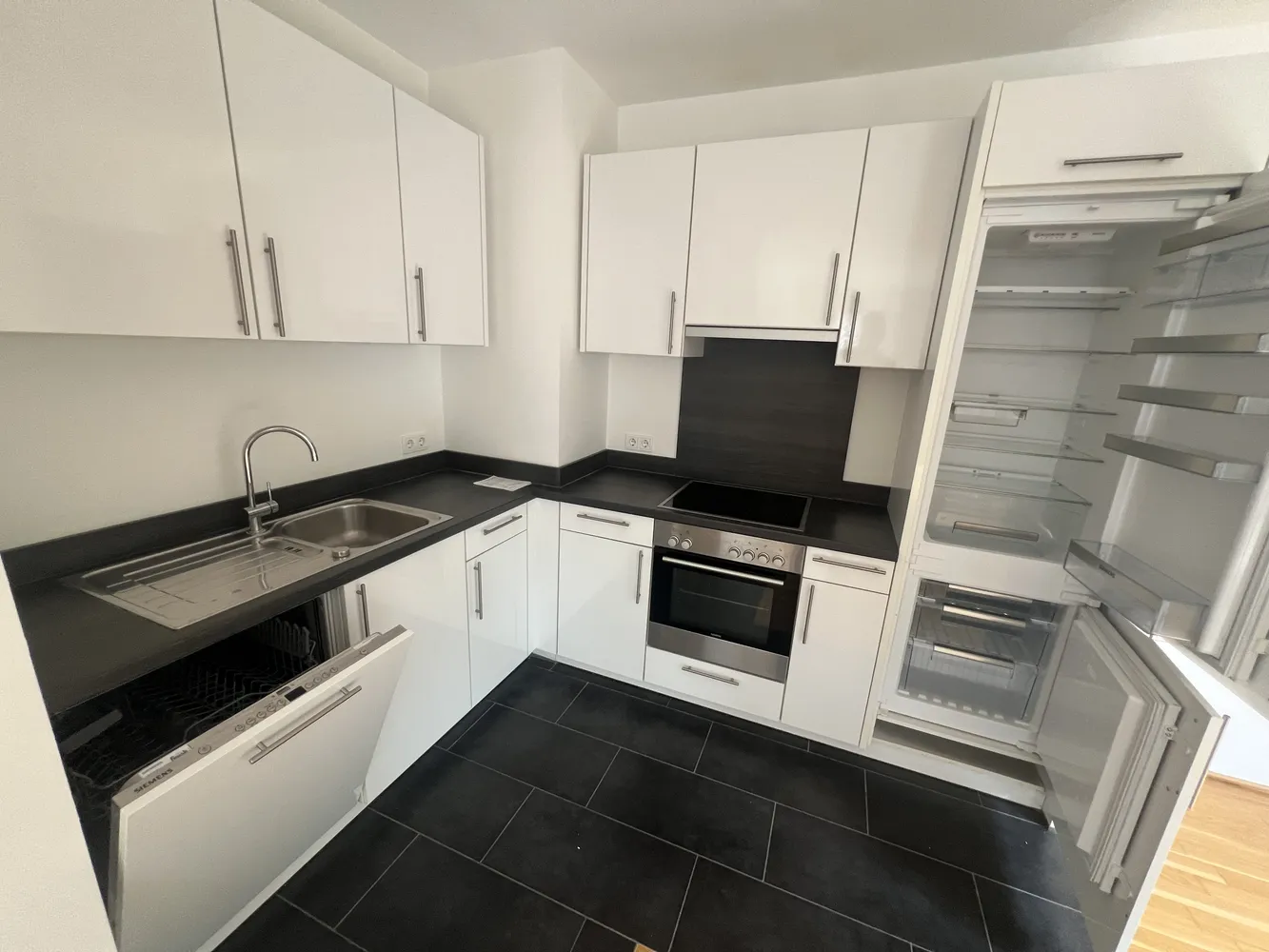 4 Zimmer Wohnung mit 79 m² in Hamburg – Bild 3