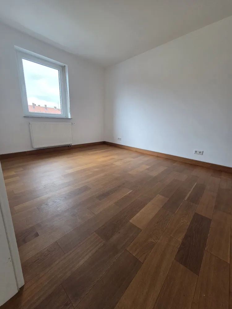 4 Zimmer Wohnung mit 134 m² in Nürnberg – Bild 8