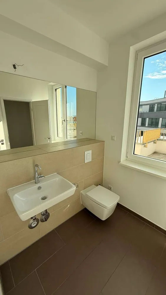 2 Zimmer Wohnung mit 89 m² in Berlin – Bild 11