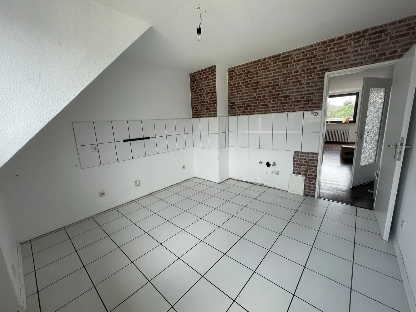 3 Zimmer Wohnung mit 84 m² in Düsseldorf – Bild 3