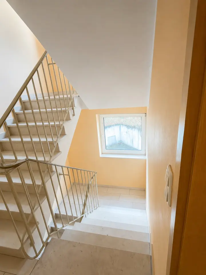 3 Zimmer Wohnung mit 60 m² in Hof – Bild 4