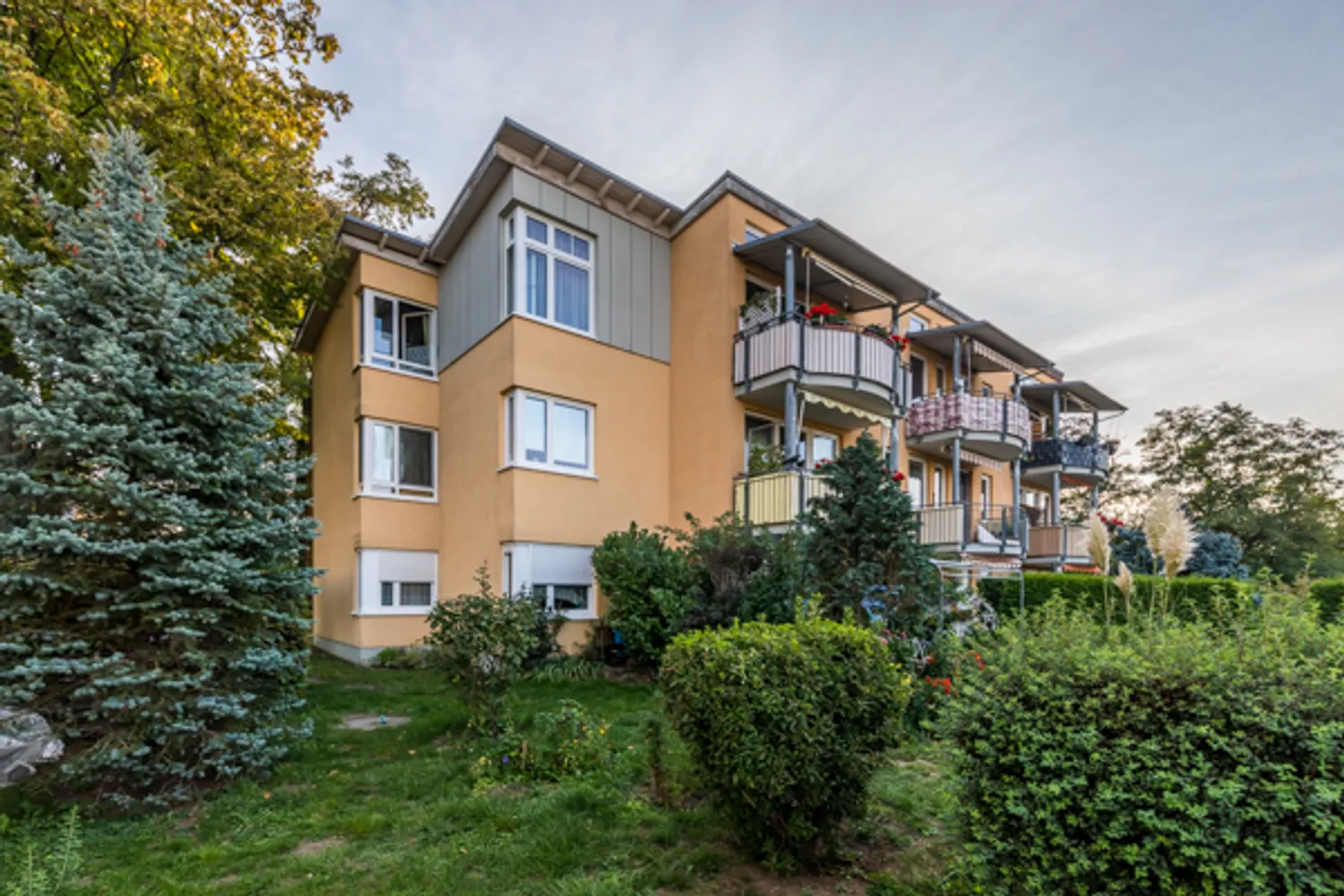 3 Zimmer Wohnung mit 73 m² in Halle (Saale) – Bild 1