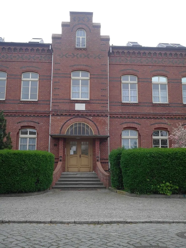 4 Zimmer Wohnung mit 104 m² in Wittenberg – Bild 1