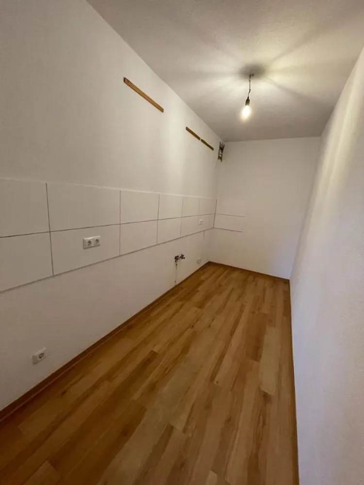 2 Zimmer Wohnung mit 63 m² in Grevenbroich – Bild 5
