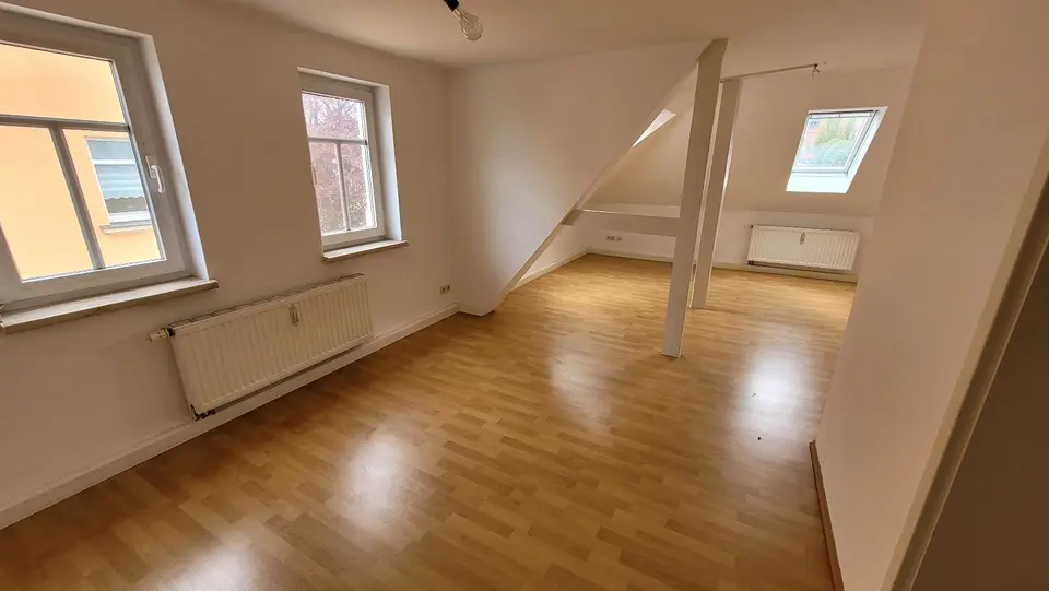 2 Zimmer Wohnung mit 37 m² in Limbach-Oberfrohna – Bild 1