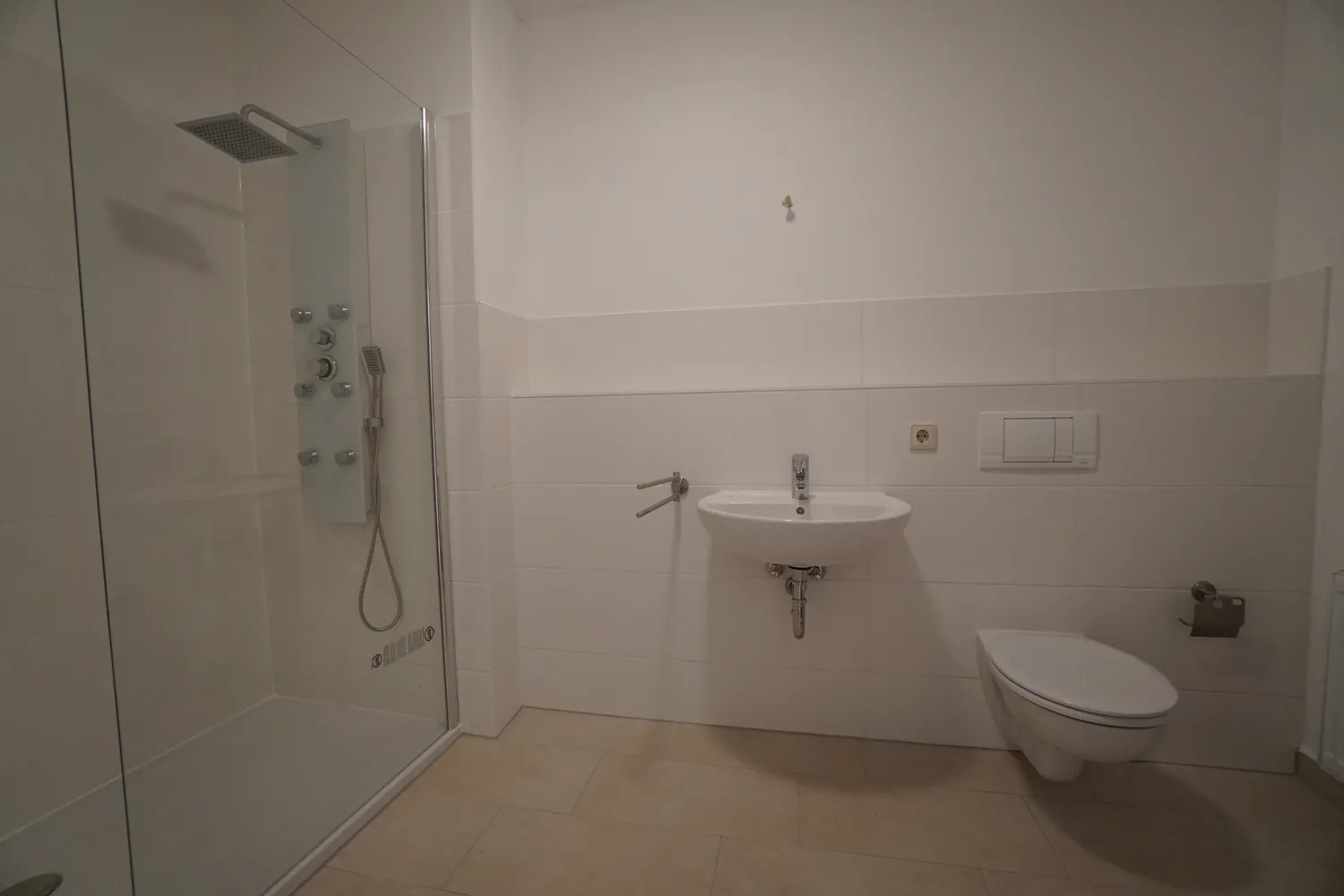 3 room apartment with 96 m² in Magdeburg – Photo 9