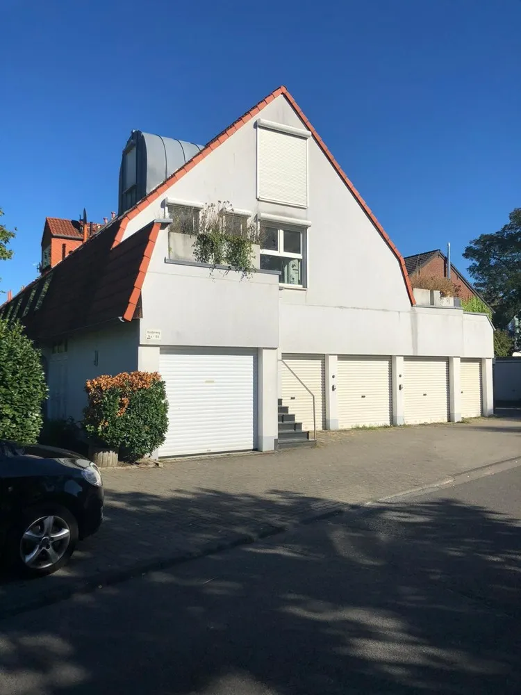 2 Zimmer Wohnung mit 73 m² in Köln – Bild 1