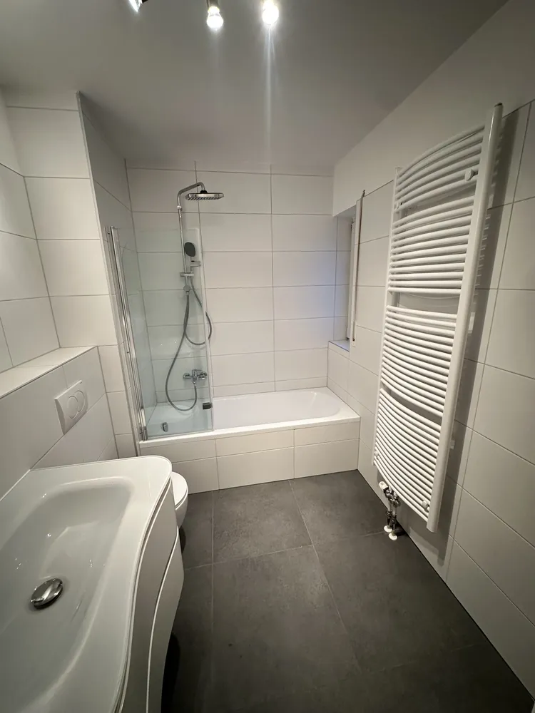 2 room apartment with 50 m² in Frankfurt am Main – Photo 4