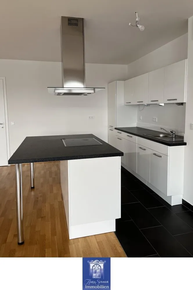 4 Zimmer Wohnung mit 166 m² in Dresden – Bild 8