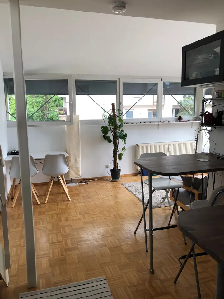 2 Zimmer Wohnung mit 35 m² in Rottenburg am Neckar – Bild 2