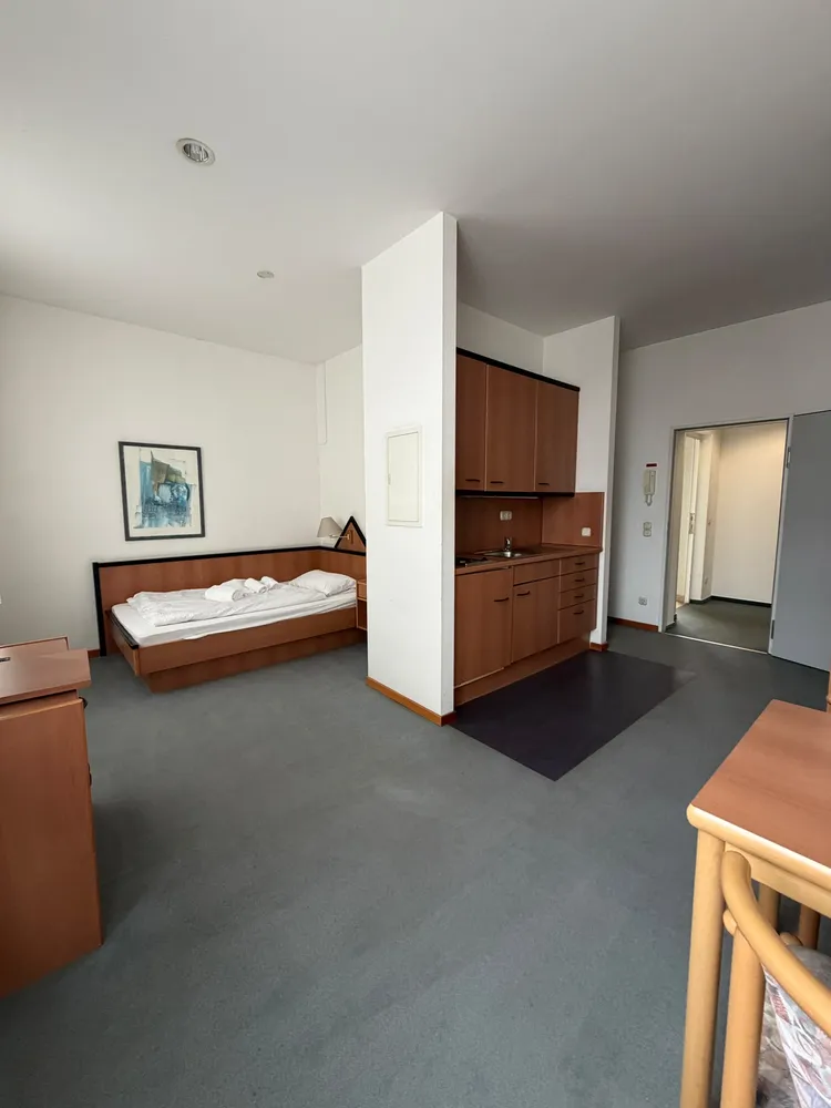 1 Zimmer Wohnung mit 24 m² in Frankfurt am Main – Bild 2