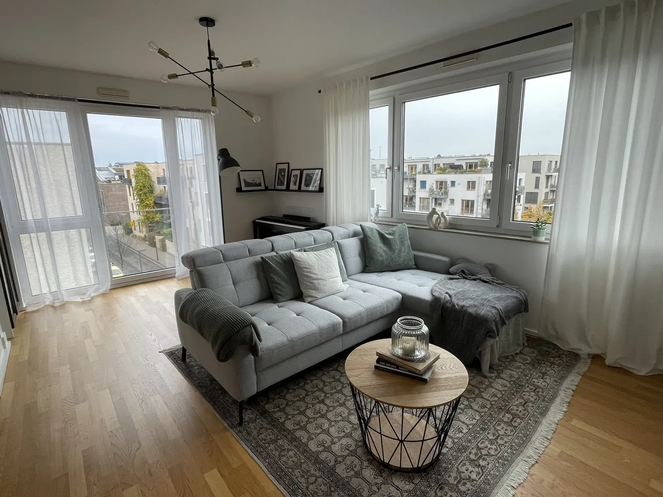 2 Zimmer Wohnung mit 68 m² in Köln – Bild 1