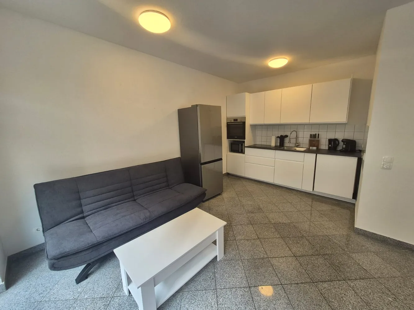 1 Zimmer Wohnung mit 54 m² in Frankfurt am Main – Bild 2